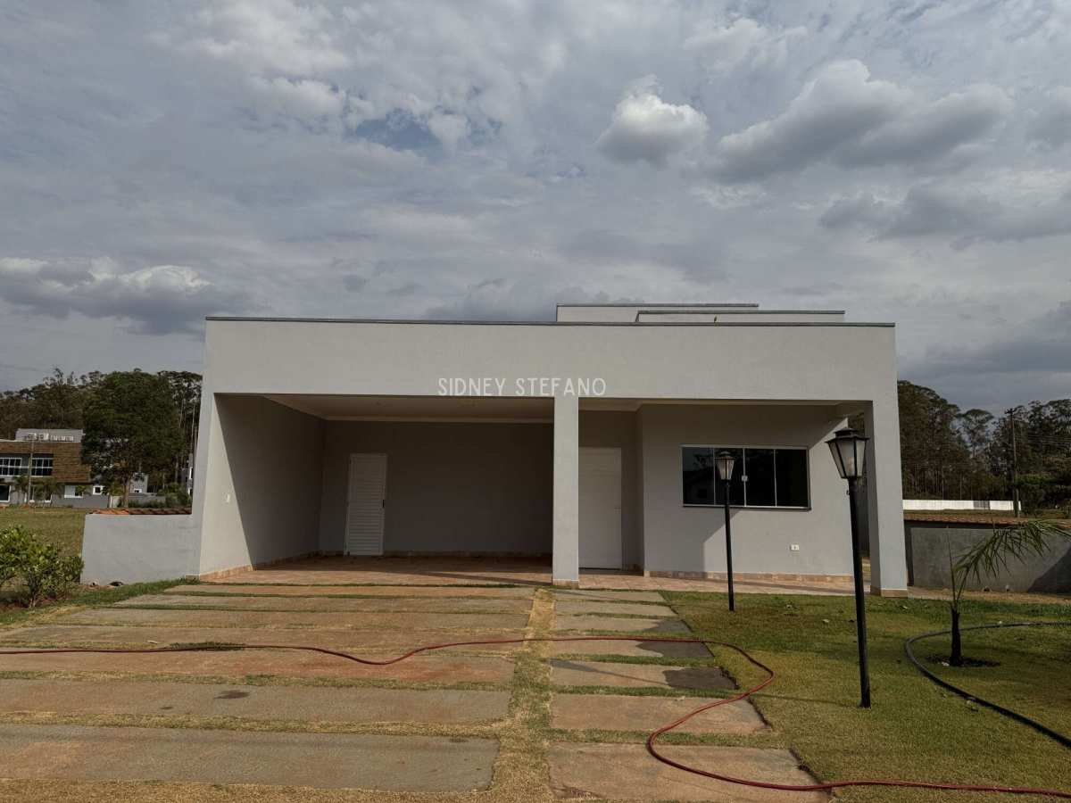 Casa à venda com 3 quartos, 150m² - Santa Bárbara Resort Residence,Águas de Santa Bárbara