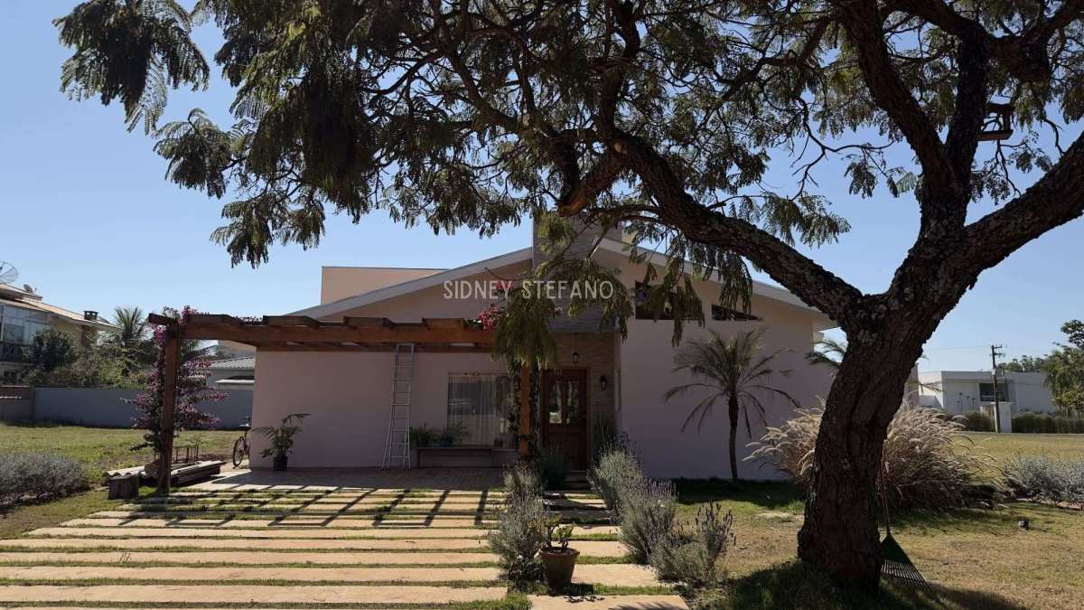 Casa à venda com 3 quartos, 143m² - Santa Bárbara Resort Residence,Águas de Santa Bárbara