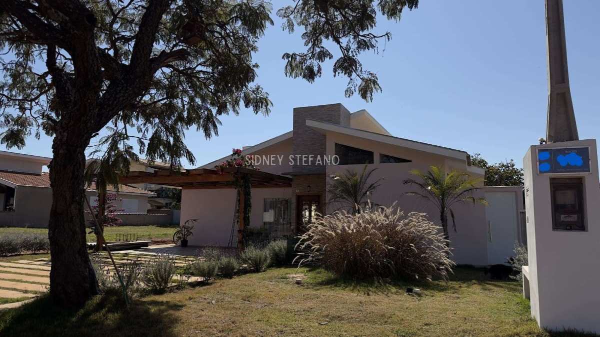 Casa à venda com 3 quartos, 143m² - Santa Bárbara Resort Residence,Águas de Santa Bárbara