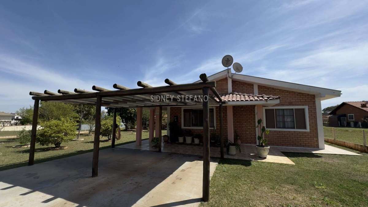 Casa à venda com 3 quartos, 149m² - Santa Bárbara Resort Residence,Águas de Santa Bárbara